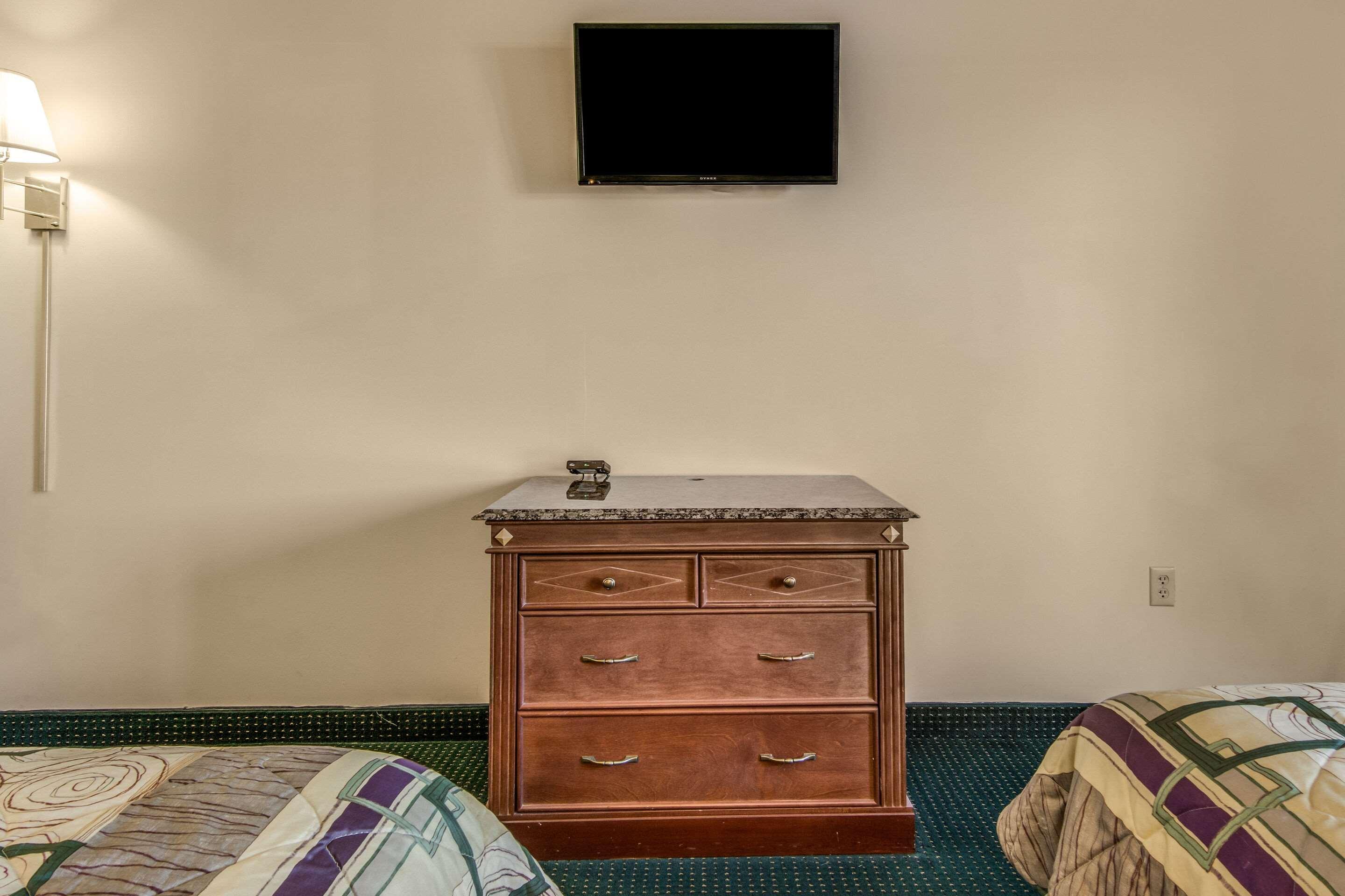 Rodeway Inn & Suites Dublin Esterno foto