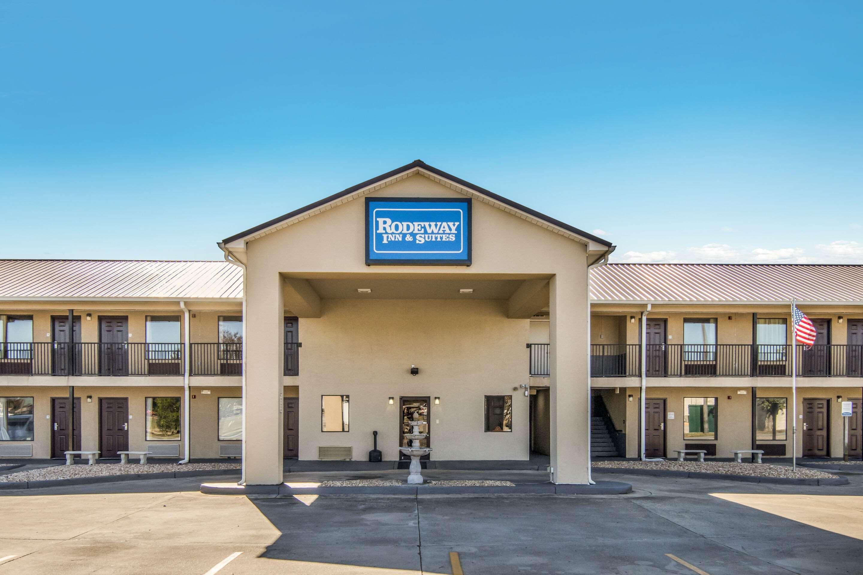 Rodeway Inn & Suites Dublin Esterno foto