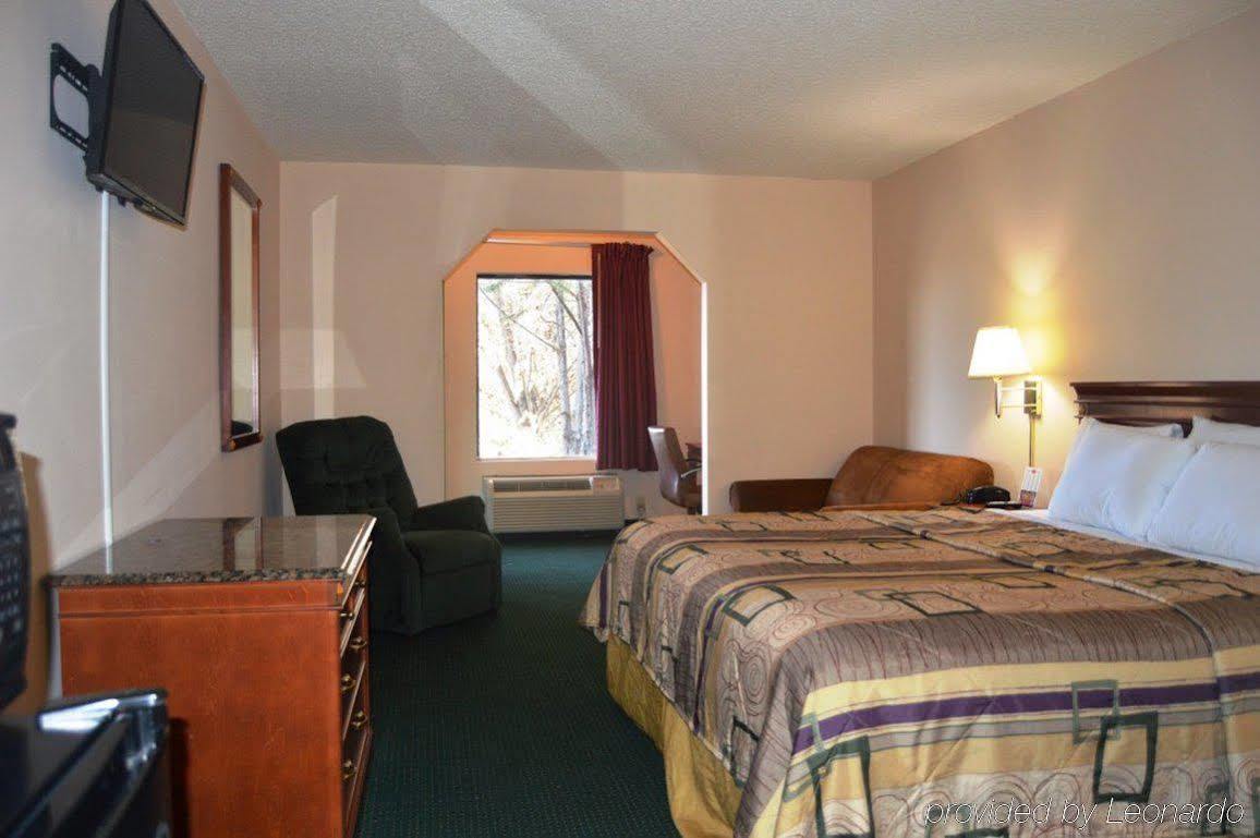 Rodeway Inn & Suites Dublin Esterno foto